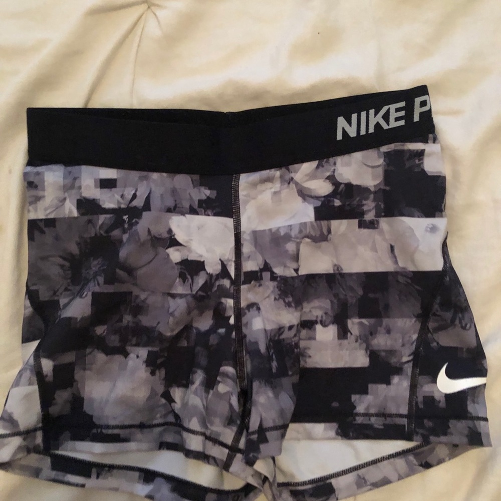 Nike pros